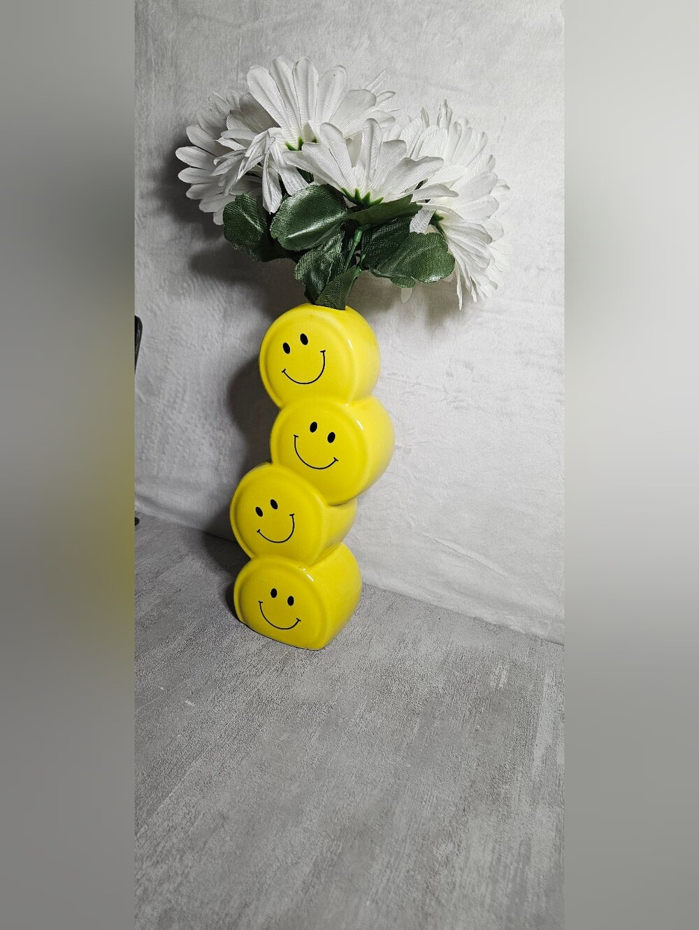 Vintage Burton Smiling Face Vase